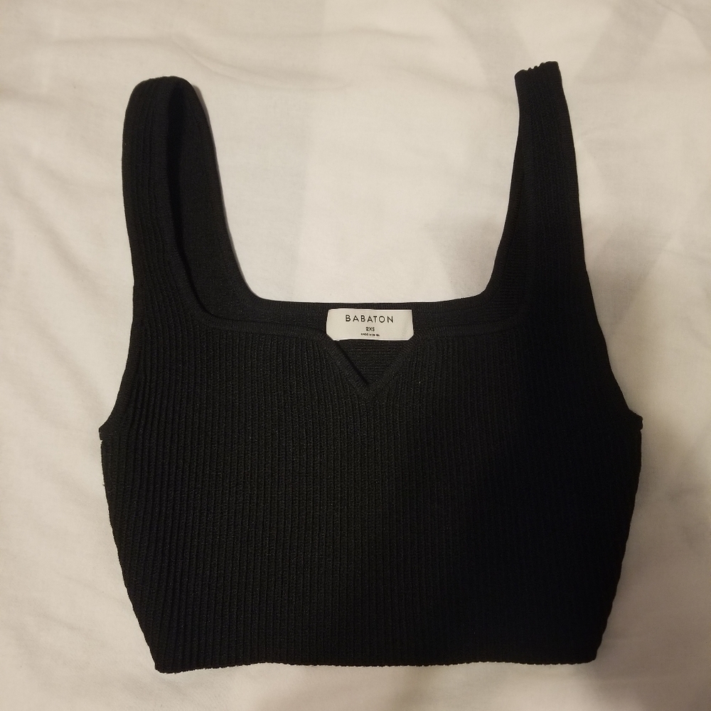 Babaton Aritzia Sculpt Knit Notch Tank Size 2XS Color Black